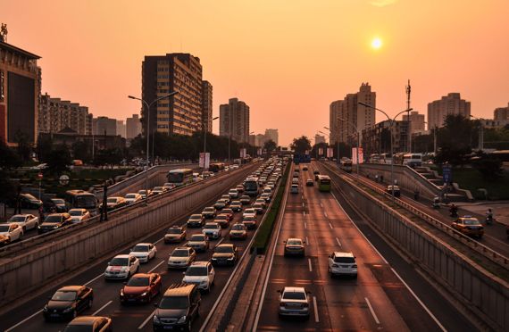 highway with many cars